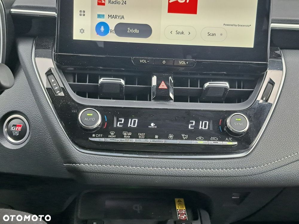 Toyota Corolla - 13