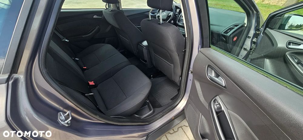 Ford Focus - 15