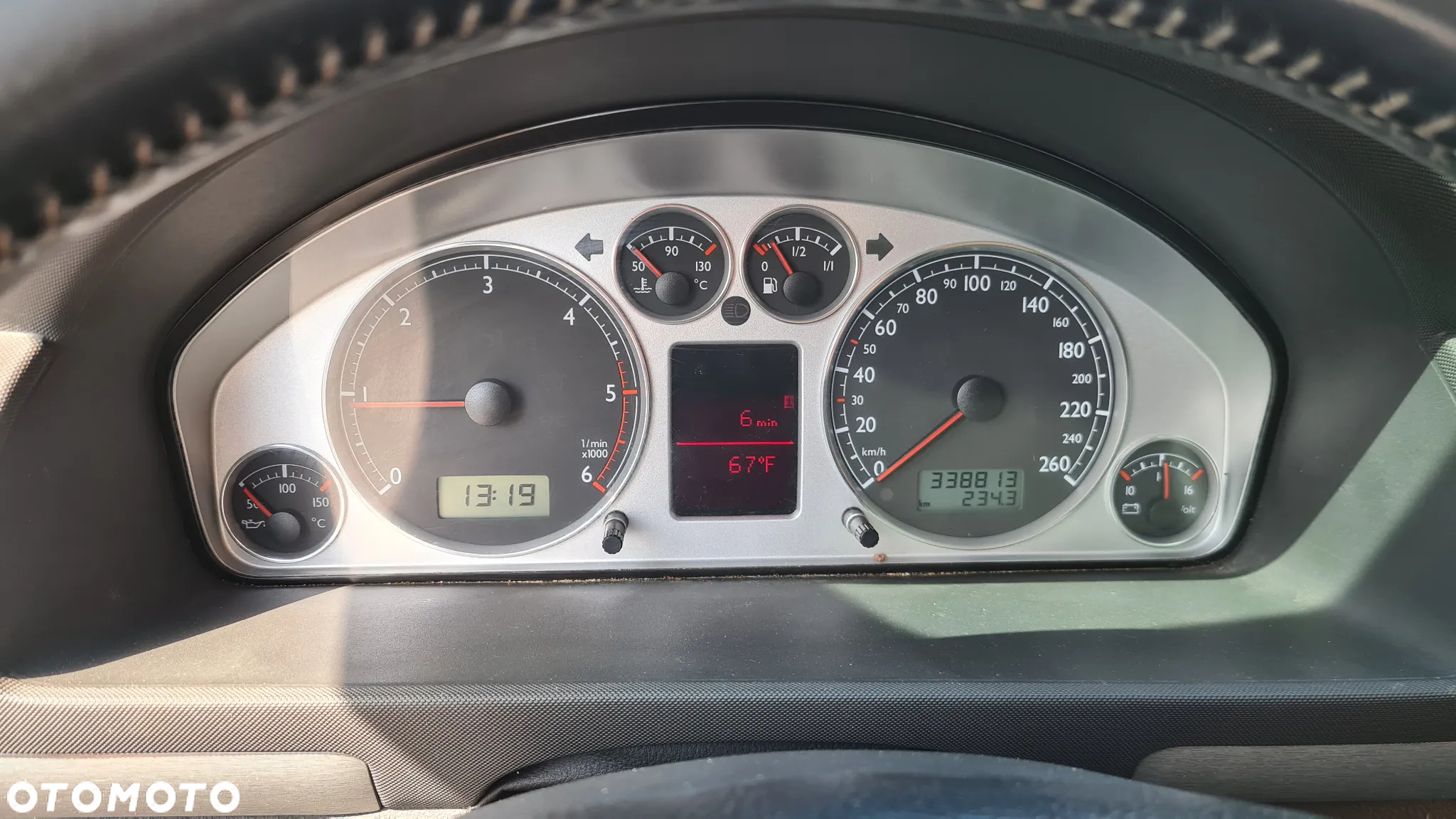 Volkswagen Sharan 2.0 TDI Freestyle - 8