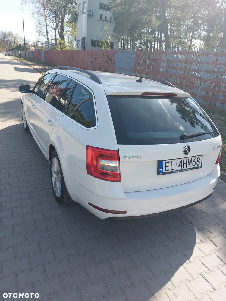 Skoda Octavia 2.0 TDI Style DSG - 12