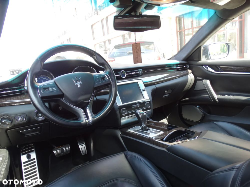 Maserati Quattroporte GTS - 38