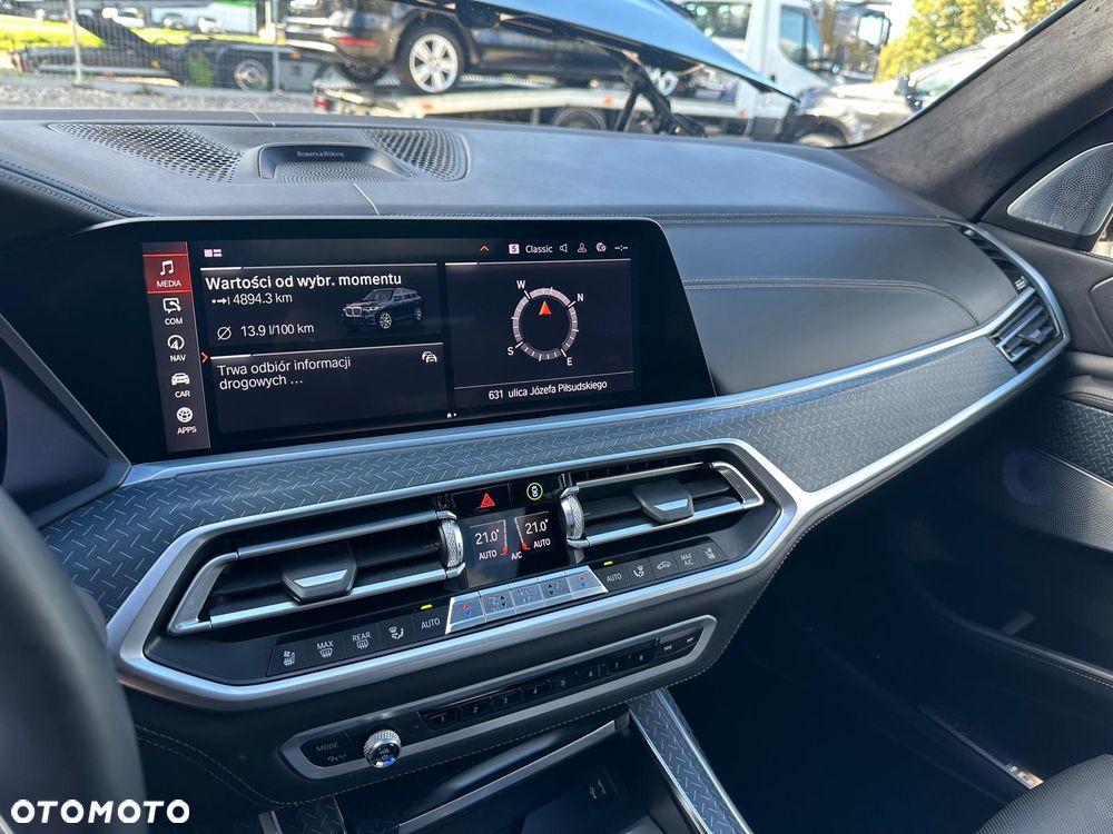 BMW X7 M50i sport - 19