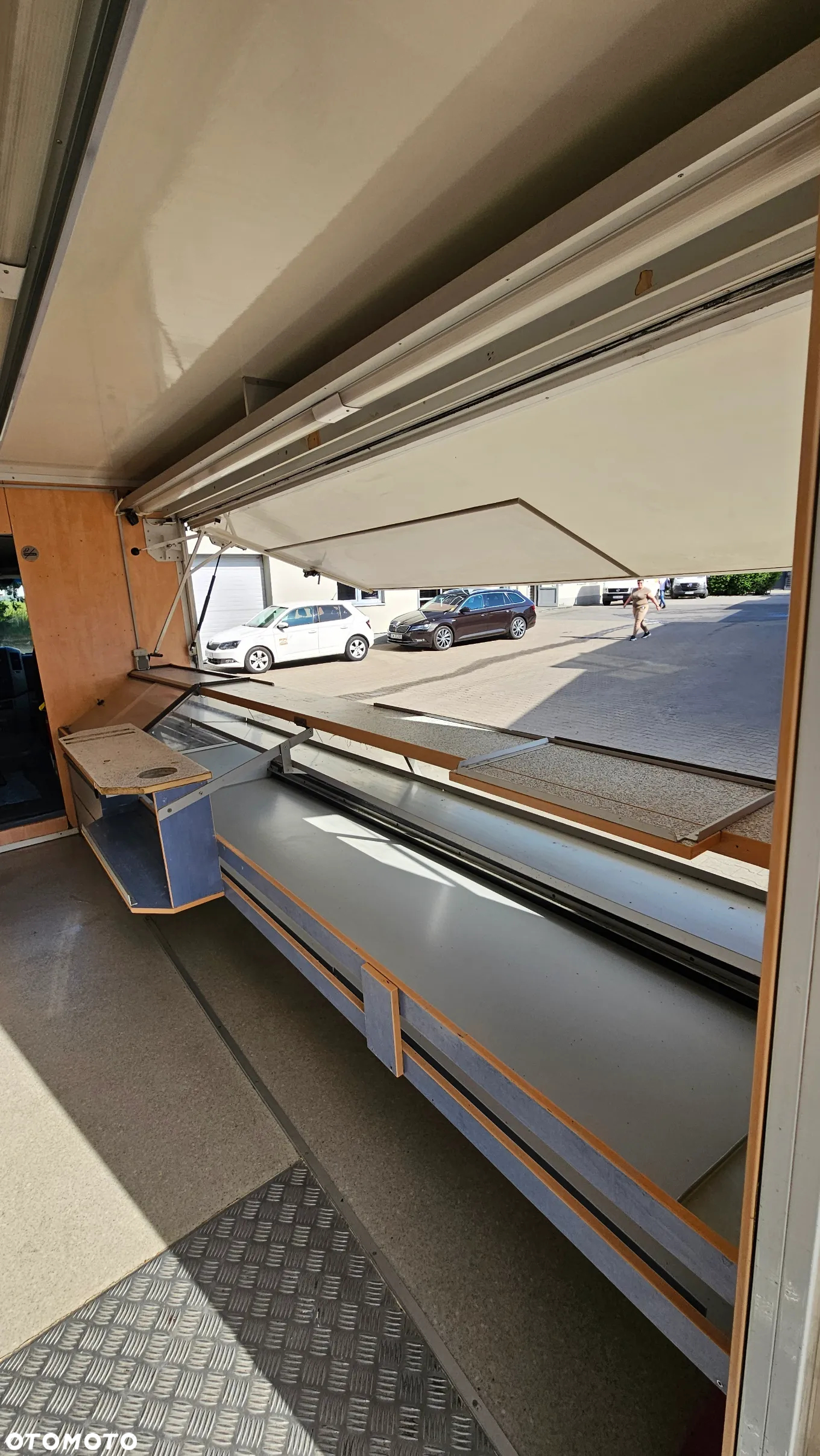 Mercedes-Benz Sprinter - 6