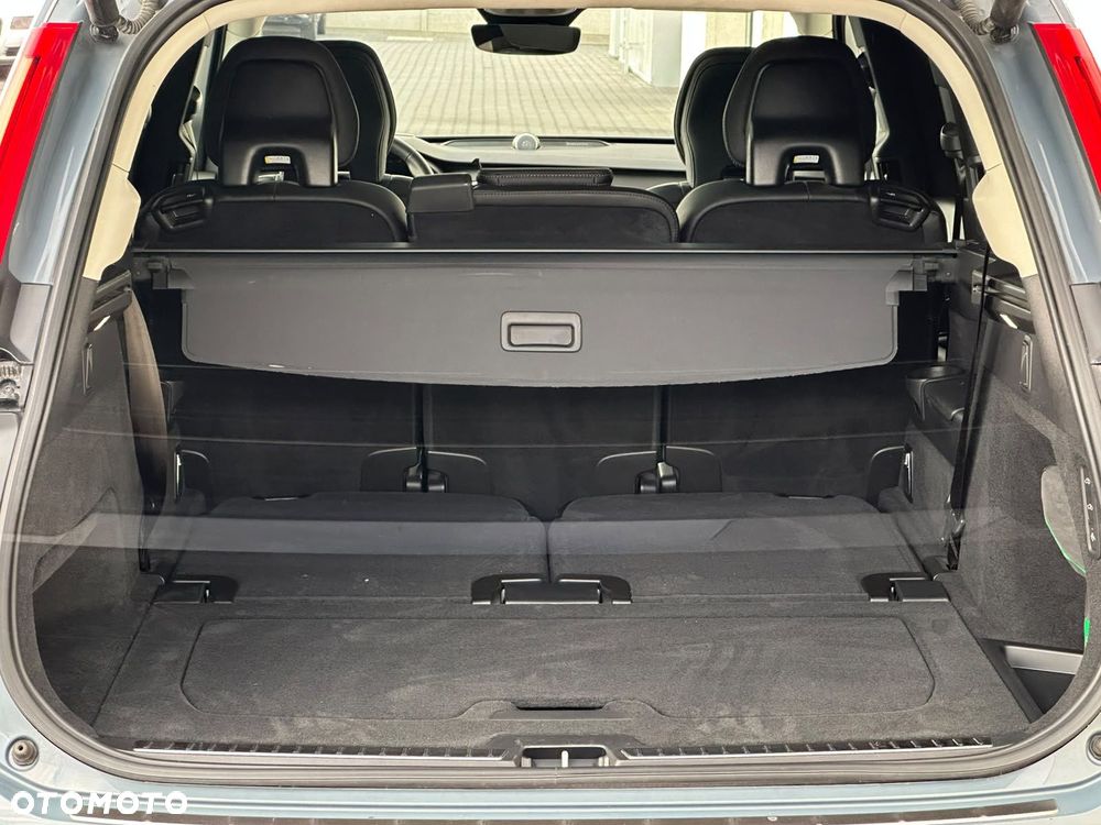 Volvo XC 90 - 19