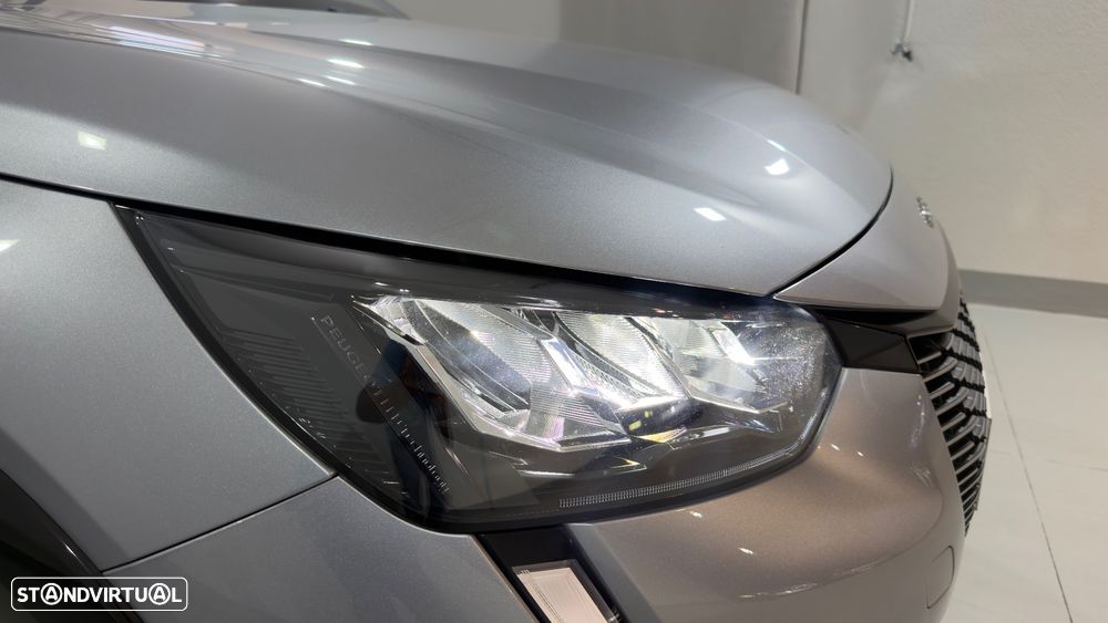 Peugeot e-208 E-Style - 7