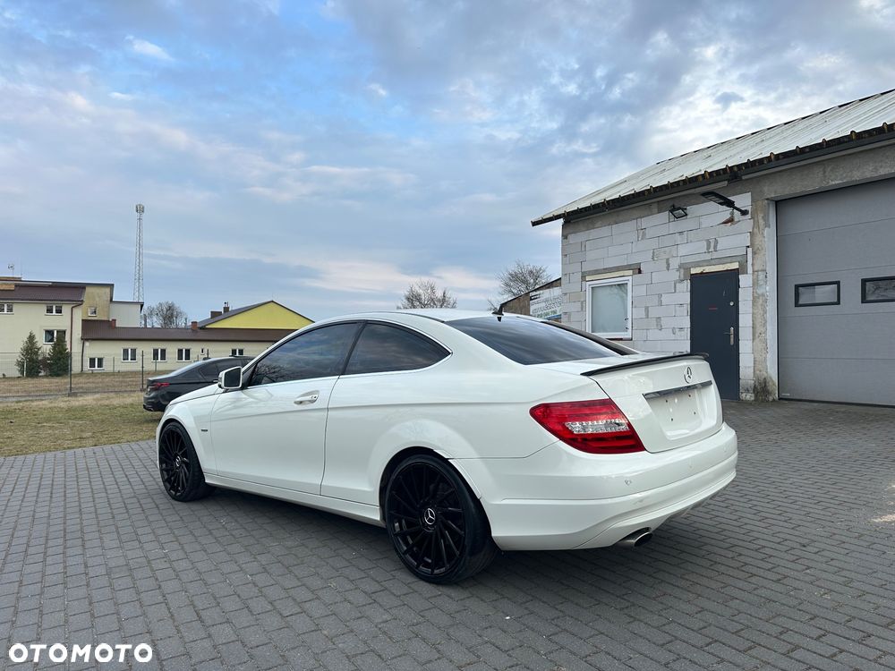 Mercedes-Benz Klasa C 220 CDI DPF Automatik Avantgarde - 6