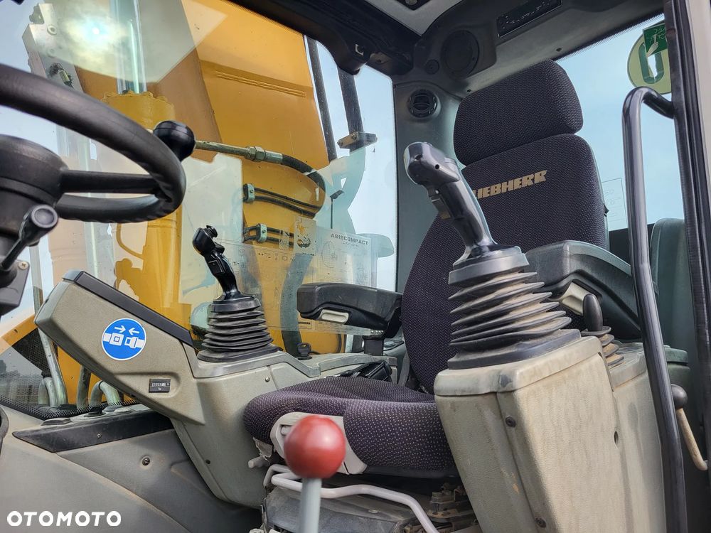 Liebherr A918 Compact / z Niemiec / Stan idealny / - 10