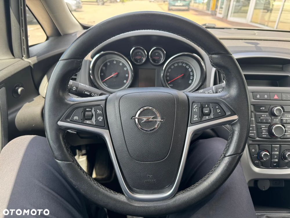 Opel Astra 1.6 Essentia - 15