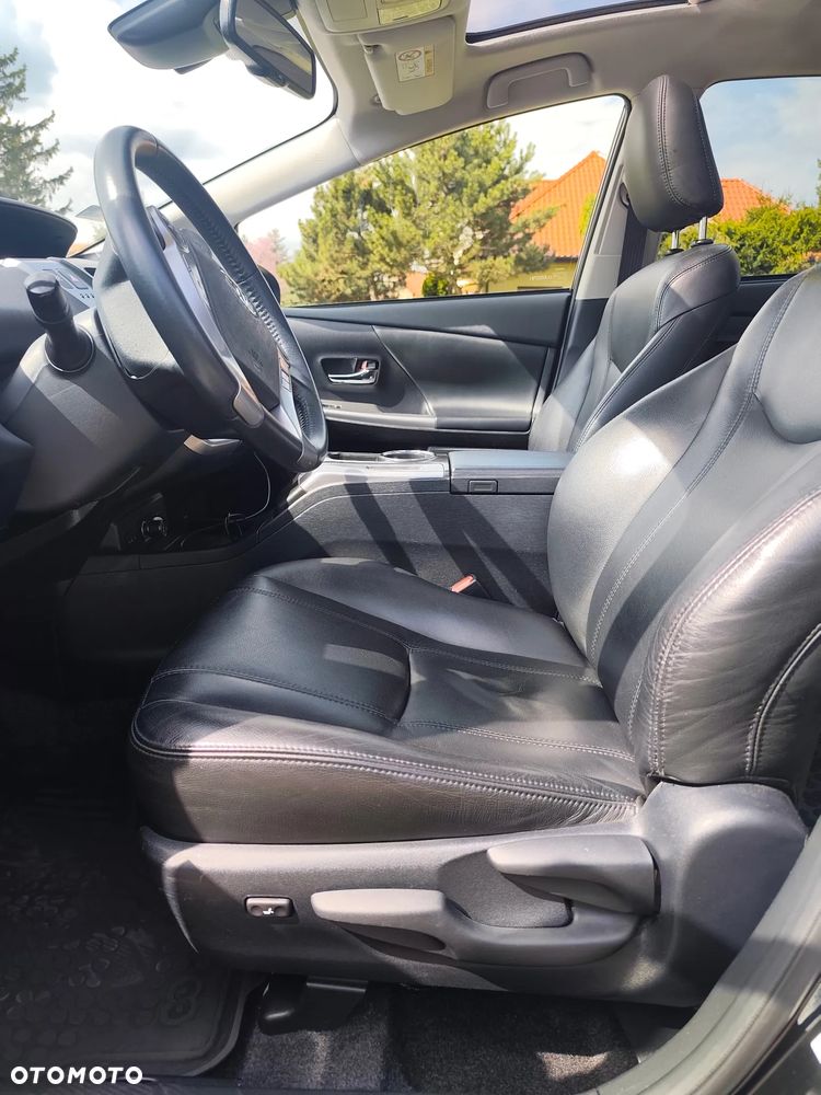 Toyota Prius+ (Hybrid) Executive - 20