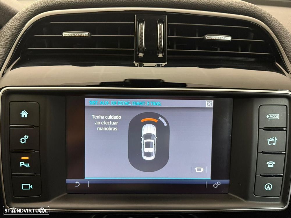 Jaguar XE 2.0 D Portfolio Aut. - 31