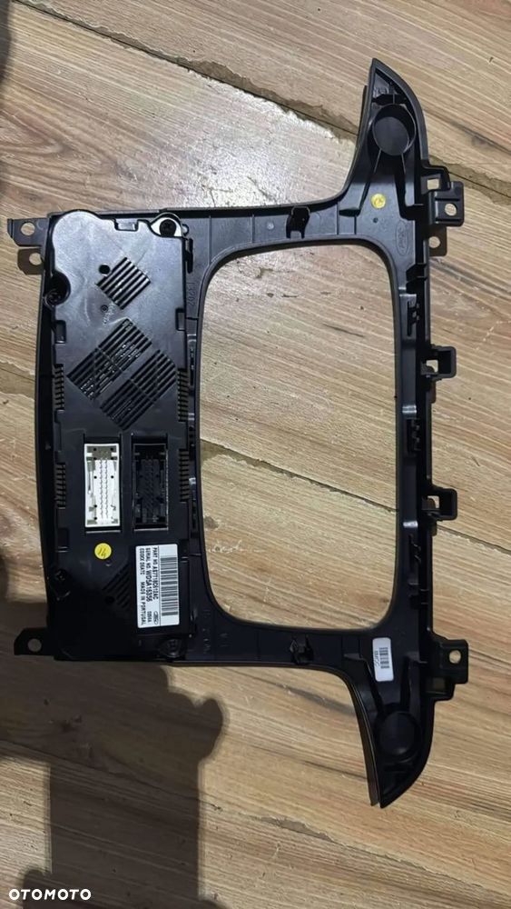ramka radia z panelem klimatyzacji ford s-max mk1 lift - 3