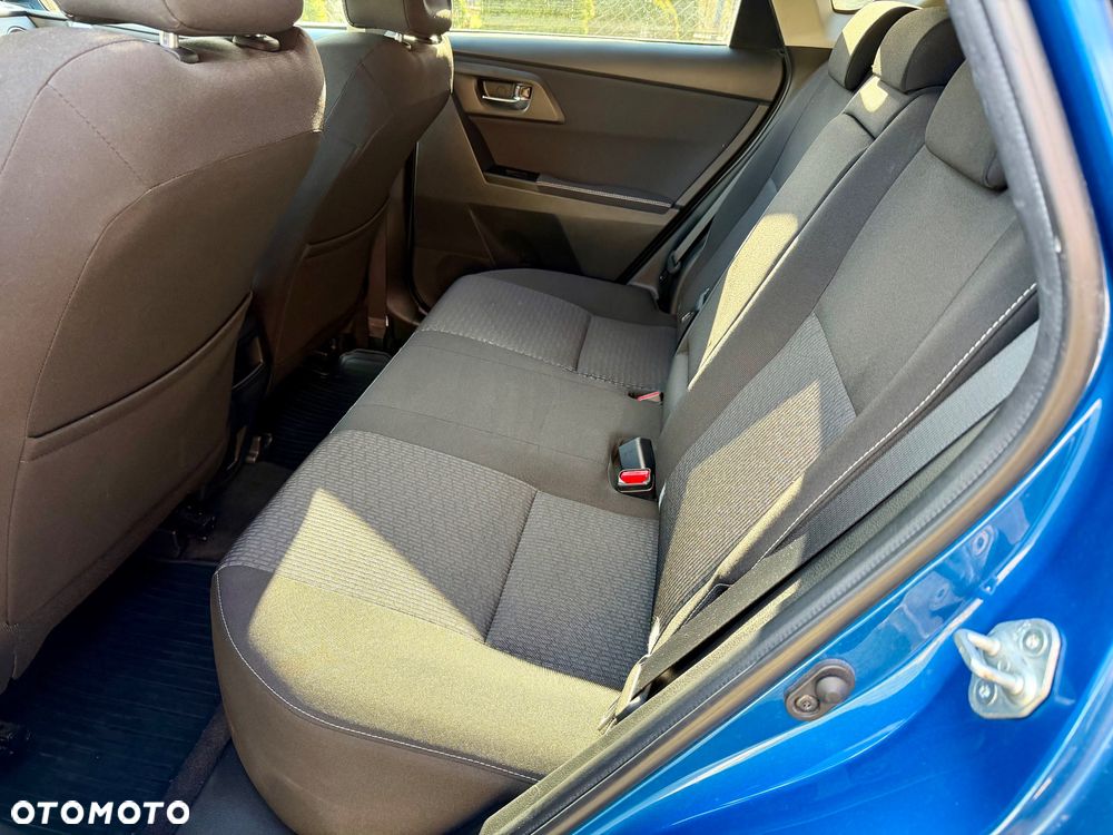 Toyota Auris 1.6 Premium Start - 11