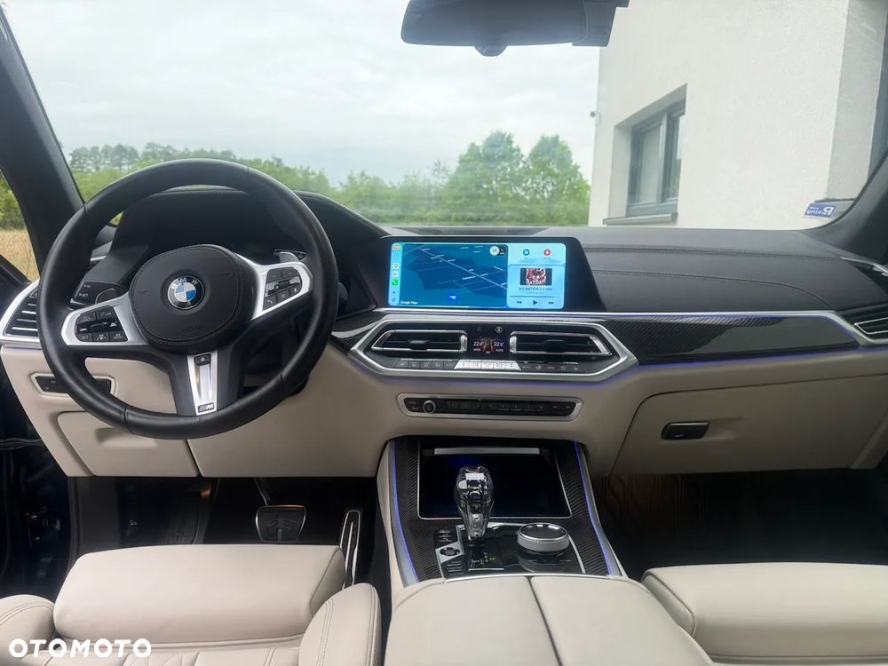 BMW X5 xDrive40d mHEV - 24