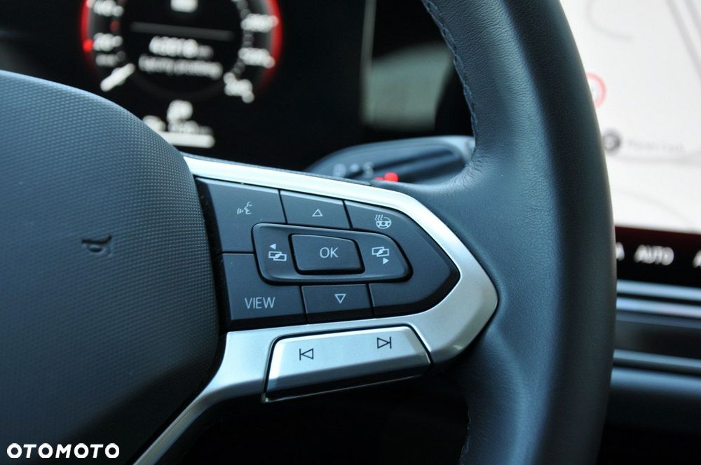 Volkswagen Passat Variant 1.5 TSI ACT mHEV Elegance DSG - 16