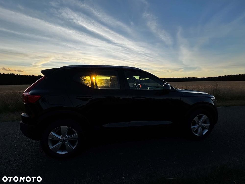 Volvo XC 40 T3 Momentum Pro - 7