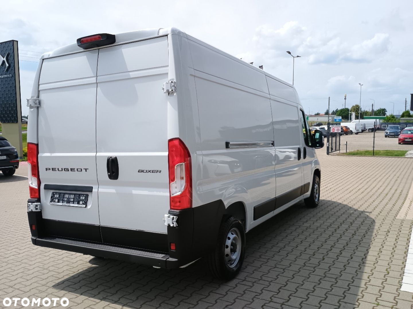 Peugeot Boxer Furgon 2.2-Power 140KM - 5