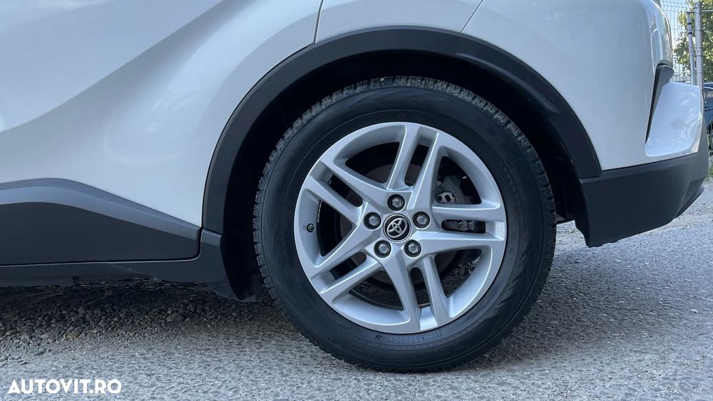 Toyota C-HR - 17