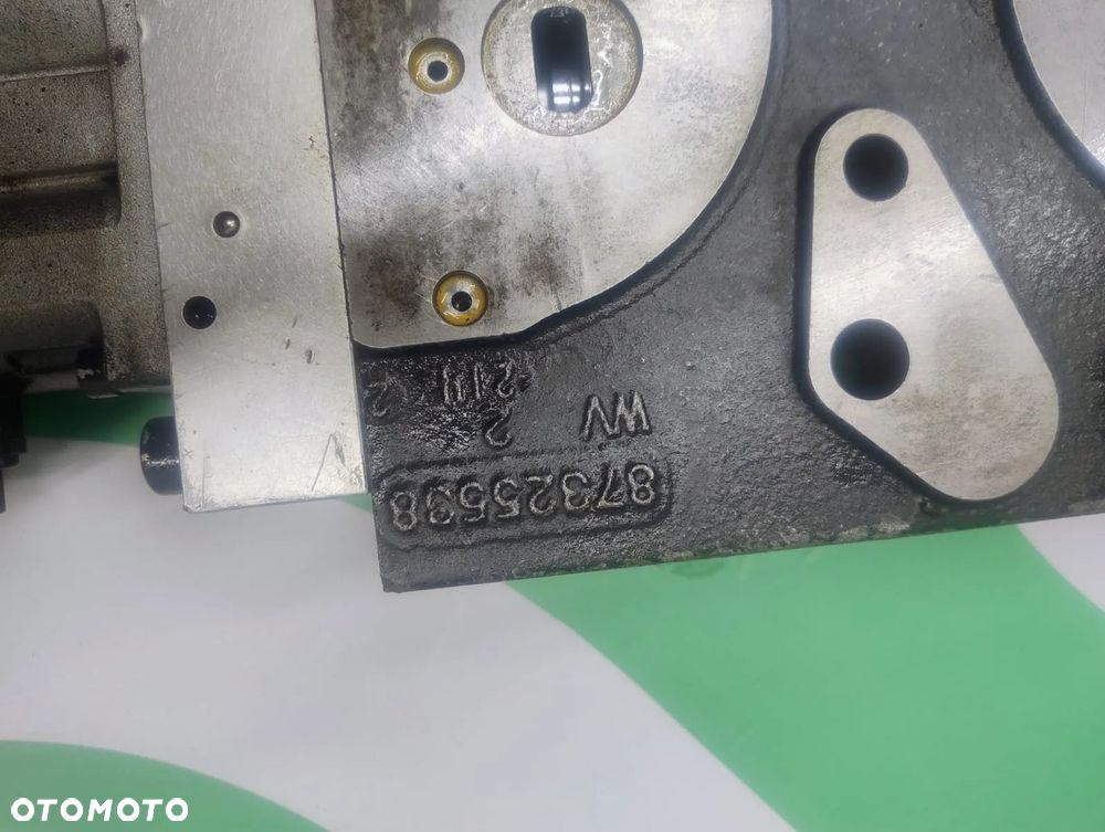 Sekcja rozdzielacza 87325538 87325955 Steyr 6195 - 10