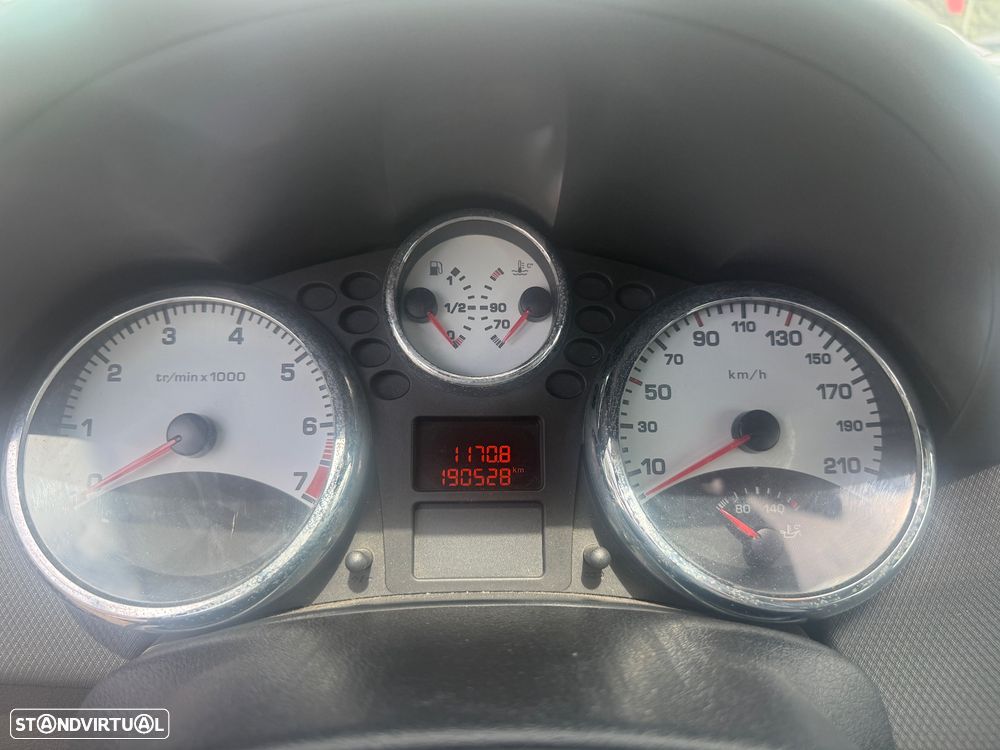 Peugeot 207 SW 1.4 Sport - 16