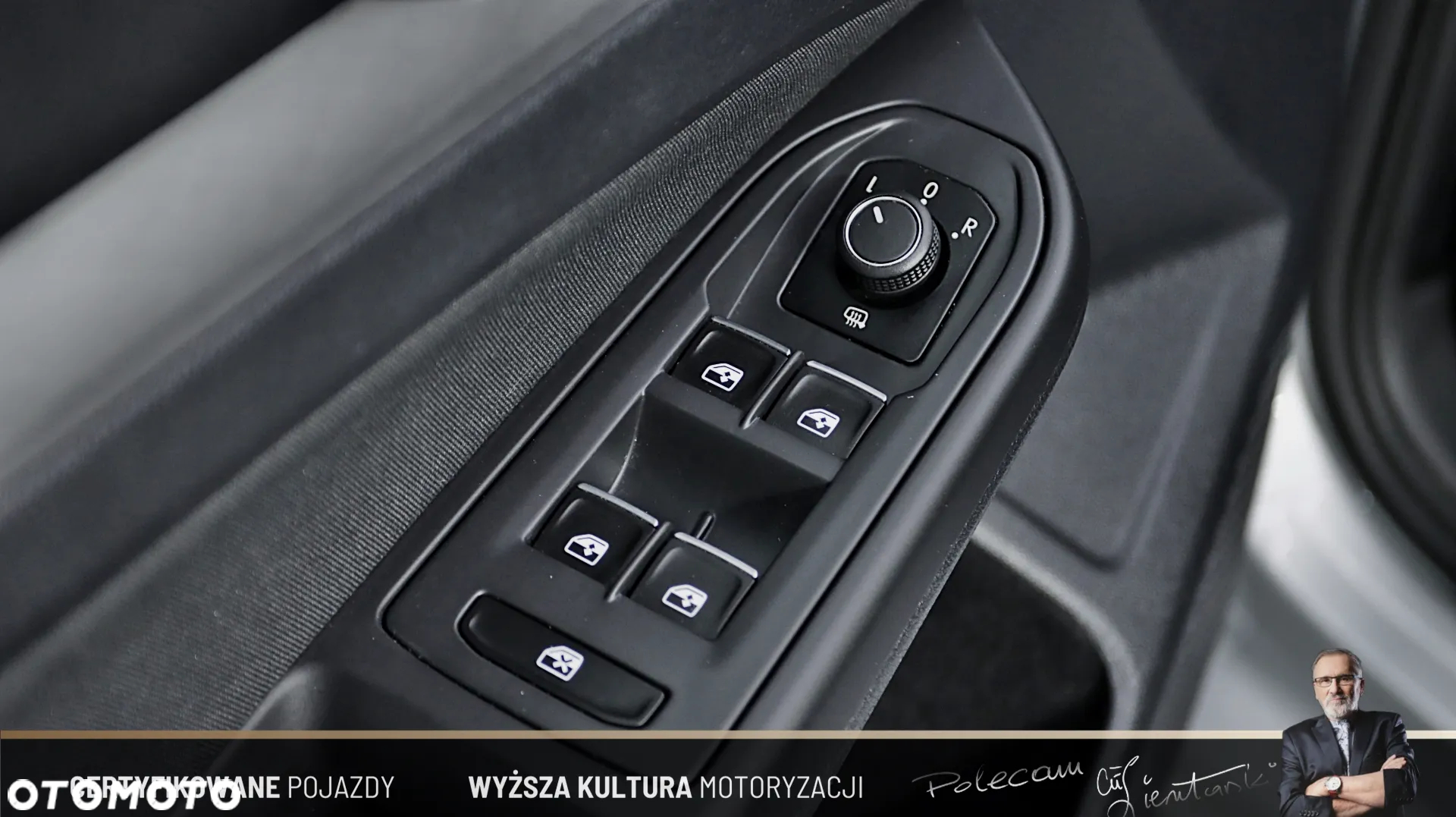 Volkswagen Golf VIII 1.5 TSI EVO Life - 22