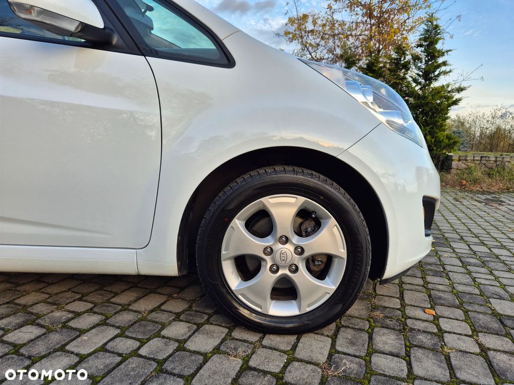 Kia Venga 1.6 CRDi 128 Dream-Team Edition - 16