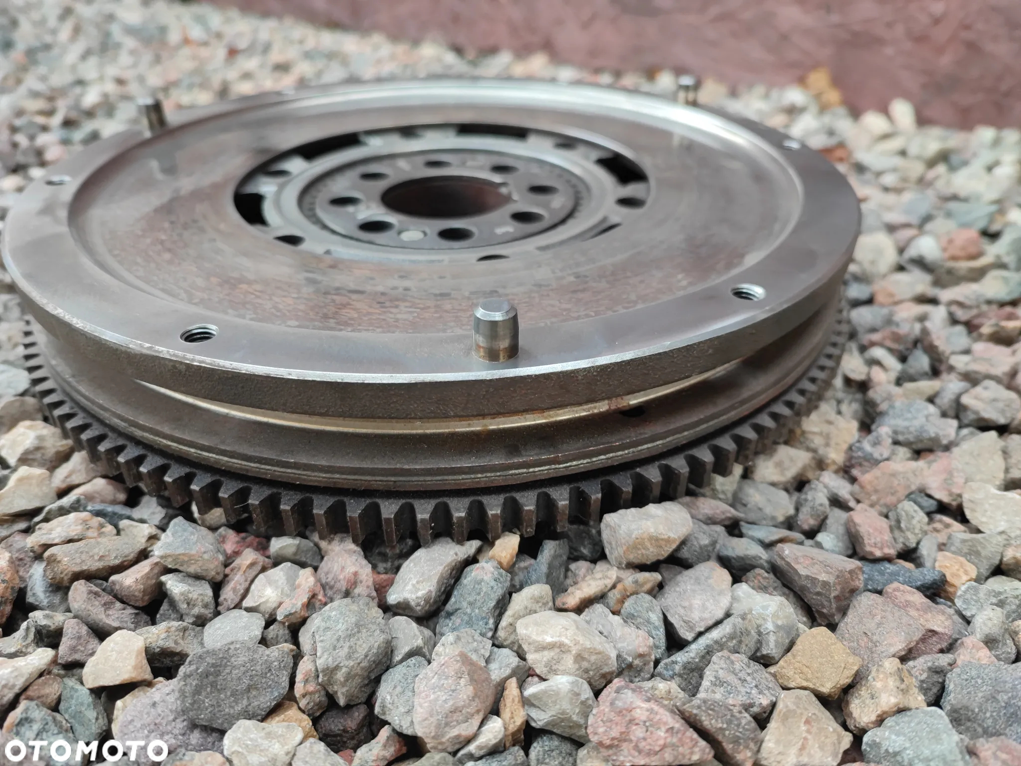 BMW E36 / E39 / E38 / Z3 / E34 ORYGINALNE KOŁO ZAMACHOWE DWUMASOWE POD TARCZĘ SPRZĘGŁA 228MM DO SILNIKÓW GAMY M52 / M50 ( M52B20 / M50B20 )  O NR. 21 21 1 222 512 / 21 21 1 223 542 / 21 20 1 223 418 /  21 21 1 223 593 OEM  SPRAWNE W 100% - 4