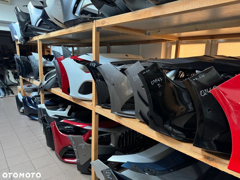 MASKA MERCEDES C KLASA W205 - 8