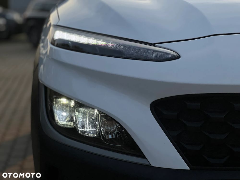 Hyundai Kona - 11