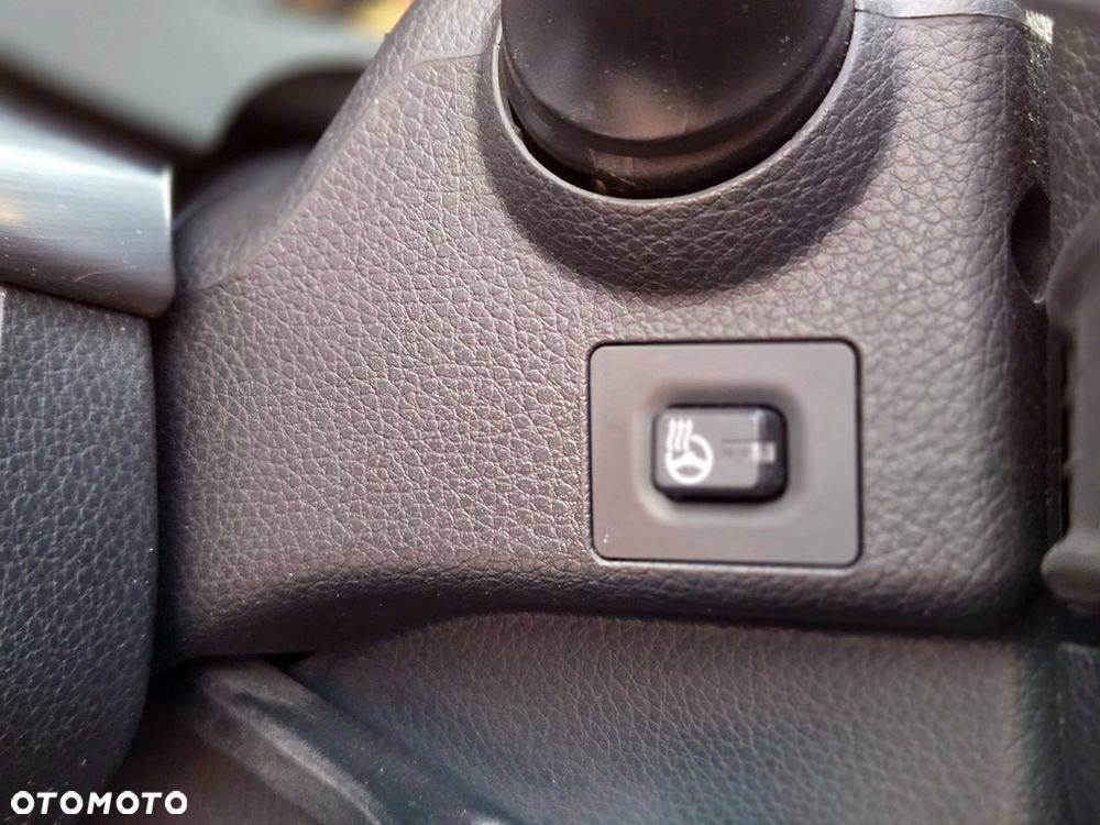 Hyundai i40 Kombi blue 1.7 CRDi DCT Premium - 25