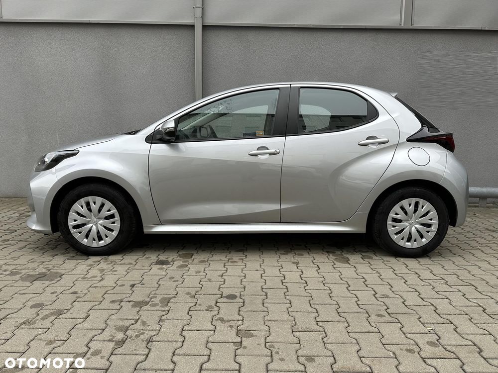 Toyota Yaris 2023 photo 5