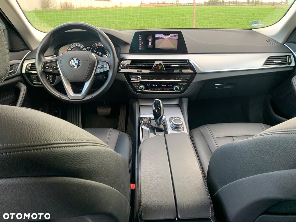 BMW Seria 5 - 24