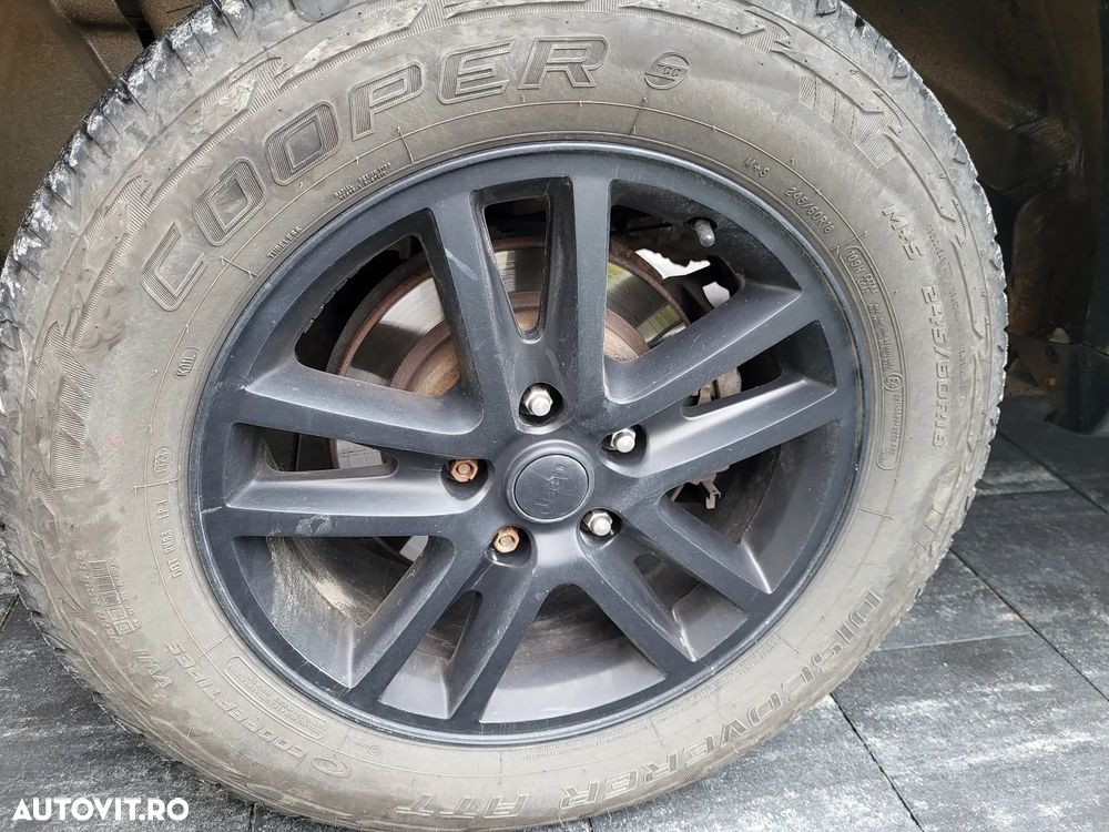 Jeep Grand Cherokee - 10