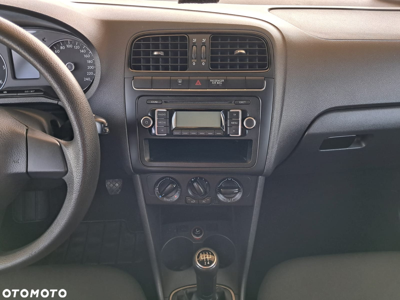 Volkswagen Polo 1.6 TDI DPF Comfortline - 18