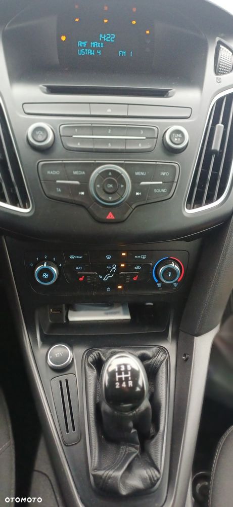 Ford Focus 1.6 Trend Sport - 16