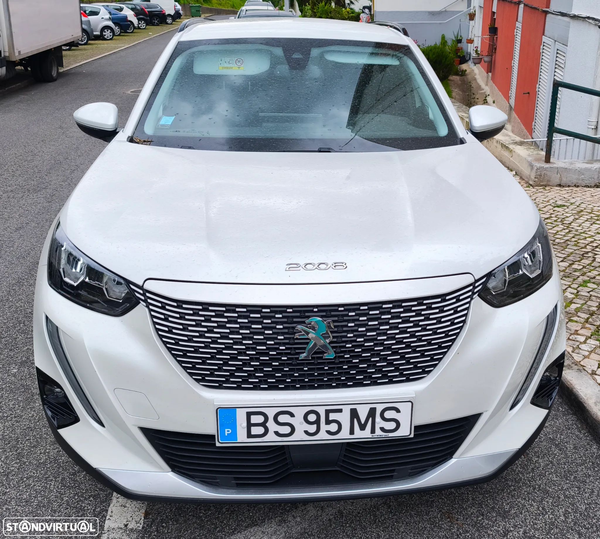 Peugeot e-2008 50 kWh Allure Pack - 1