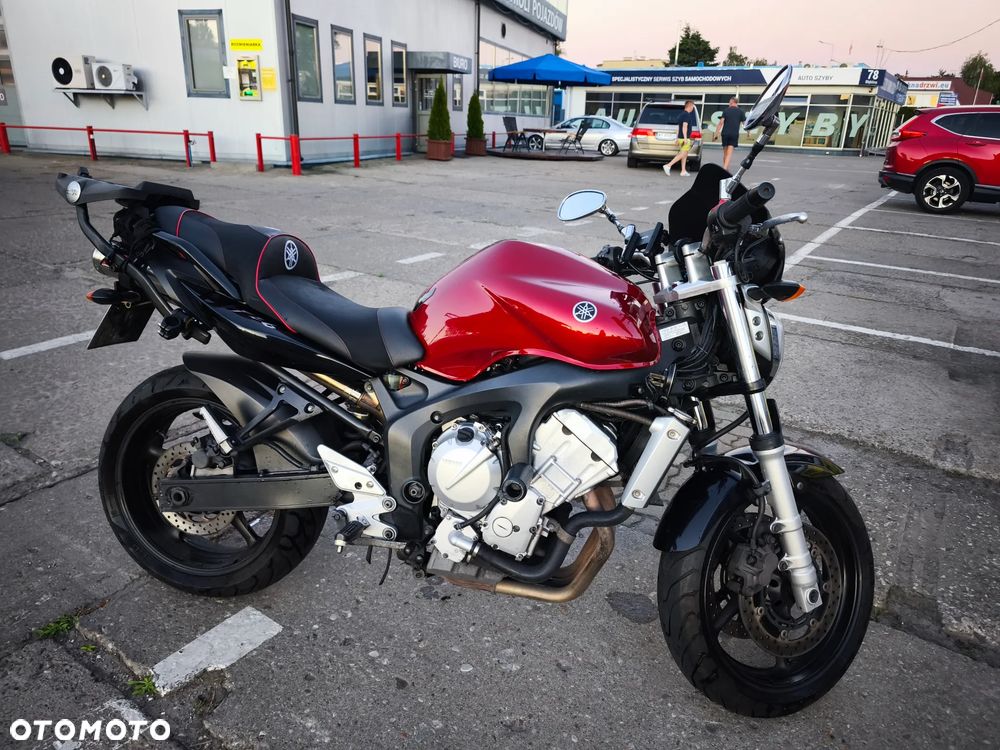 Yamaha FZ6 - 2