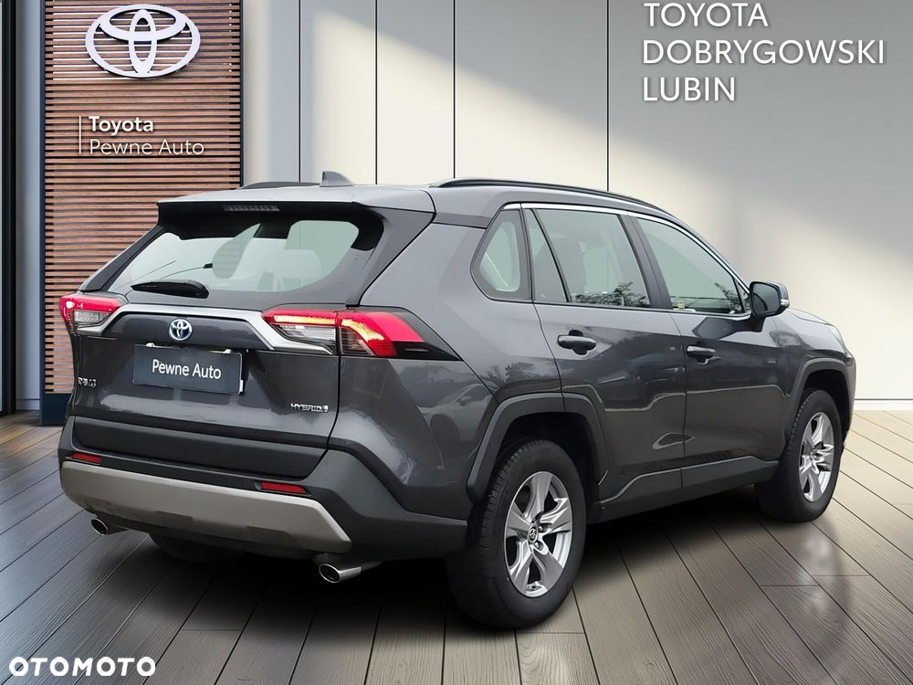Toyota RAV4 - 5