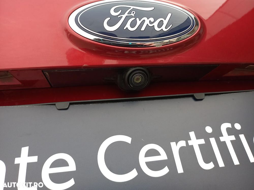 Ford Kuga 2.0 TDCi 4WD Powershift Titanium - 13