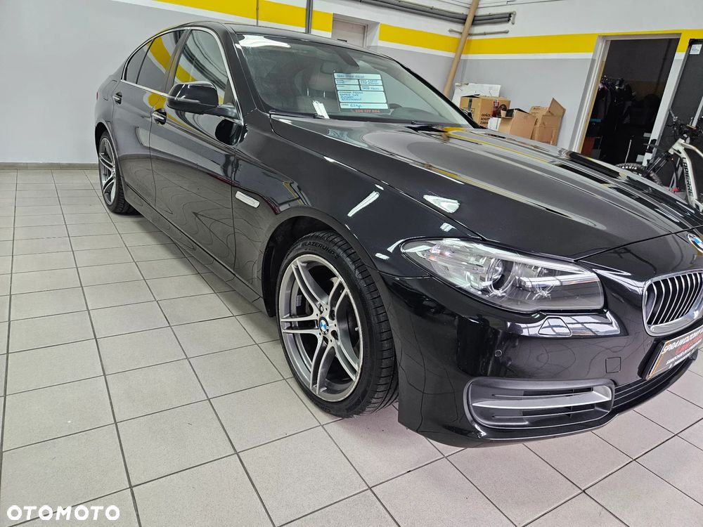 BMW Seria 5 520d xDrive Luxury Line - 16