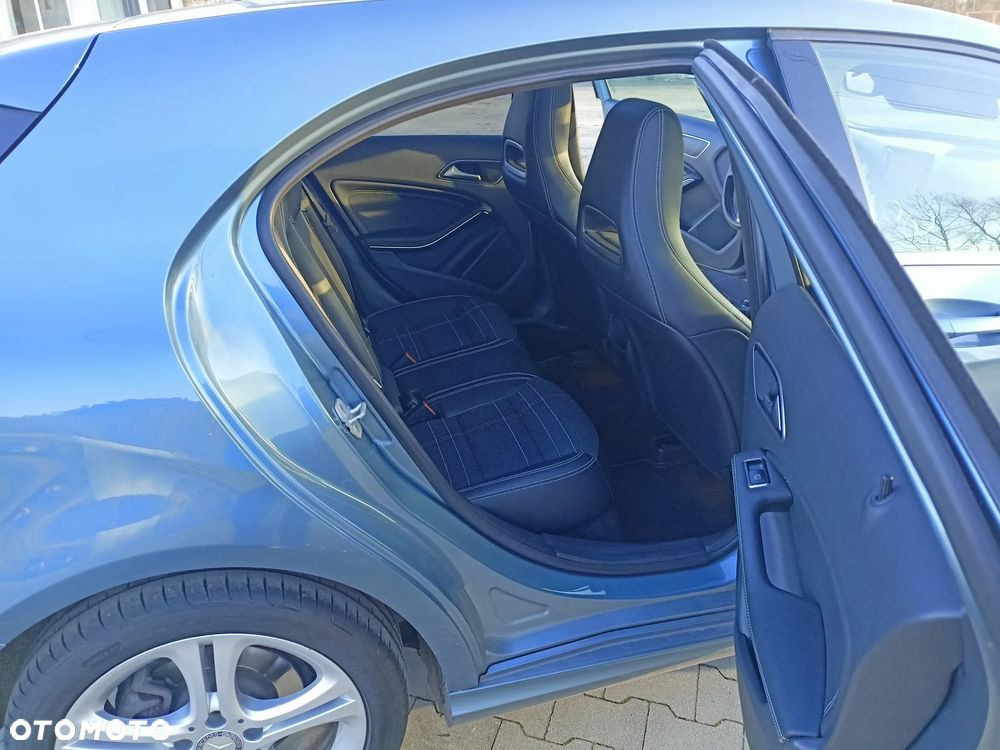 Mercedes-Benz Klasa A 200 - 18