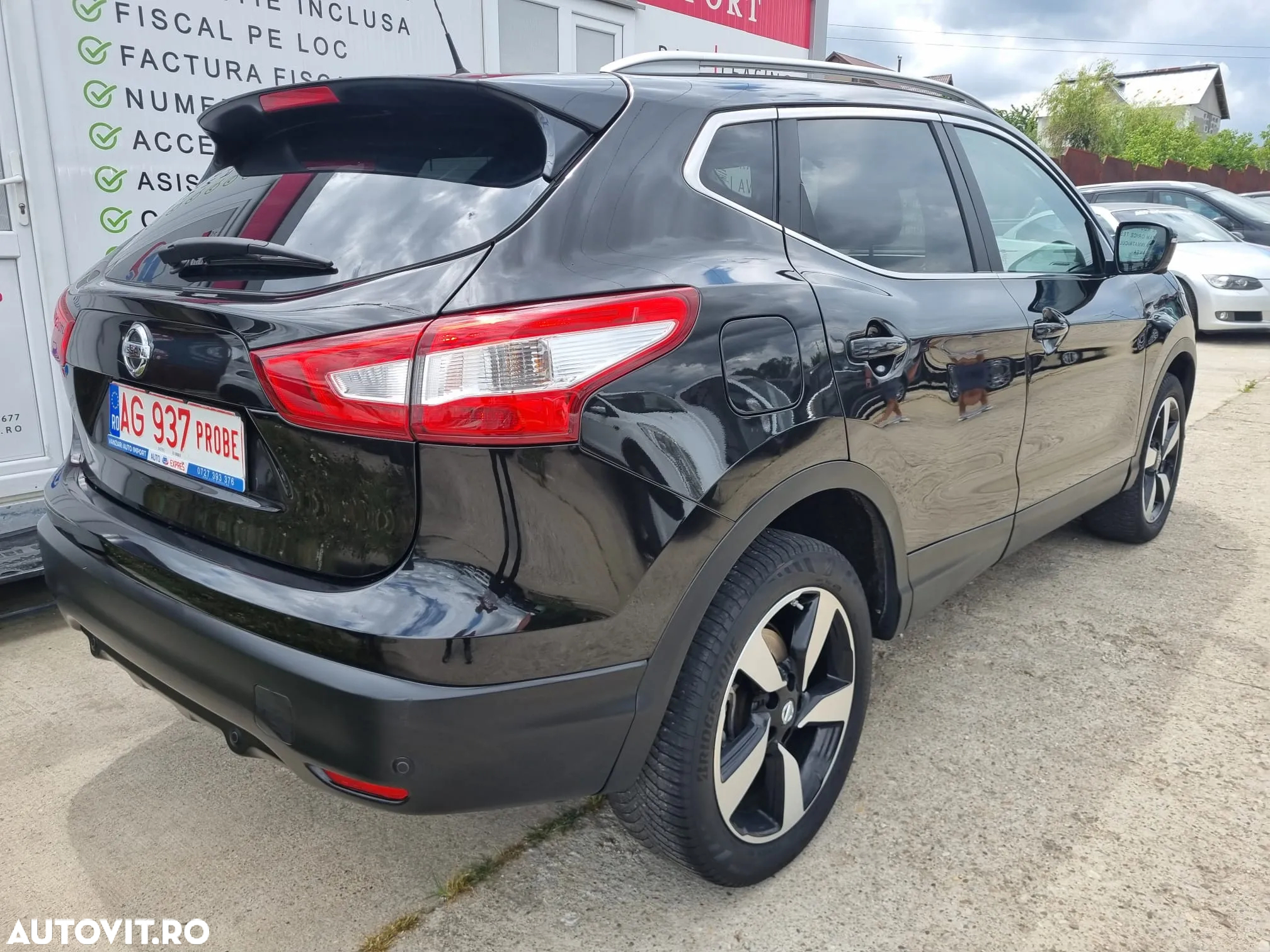 Nissan Qashqai 1.5 DCI N-Connecta - 6