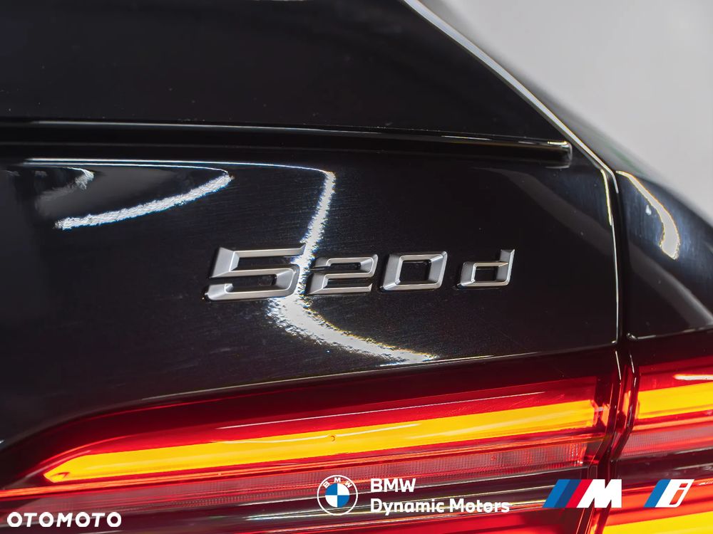 BMW Seria 5 - 12