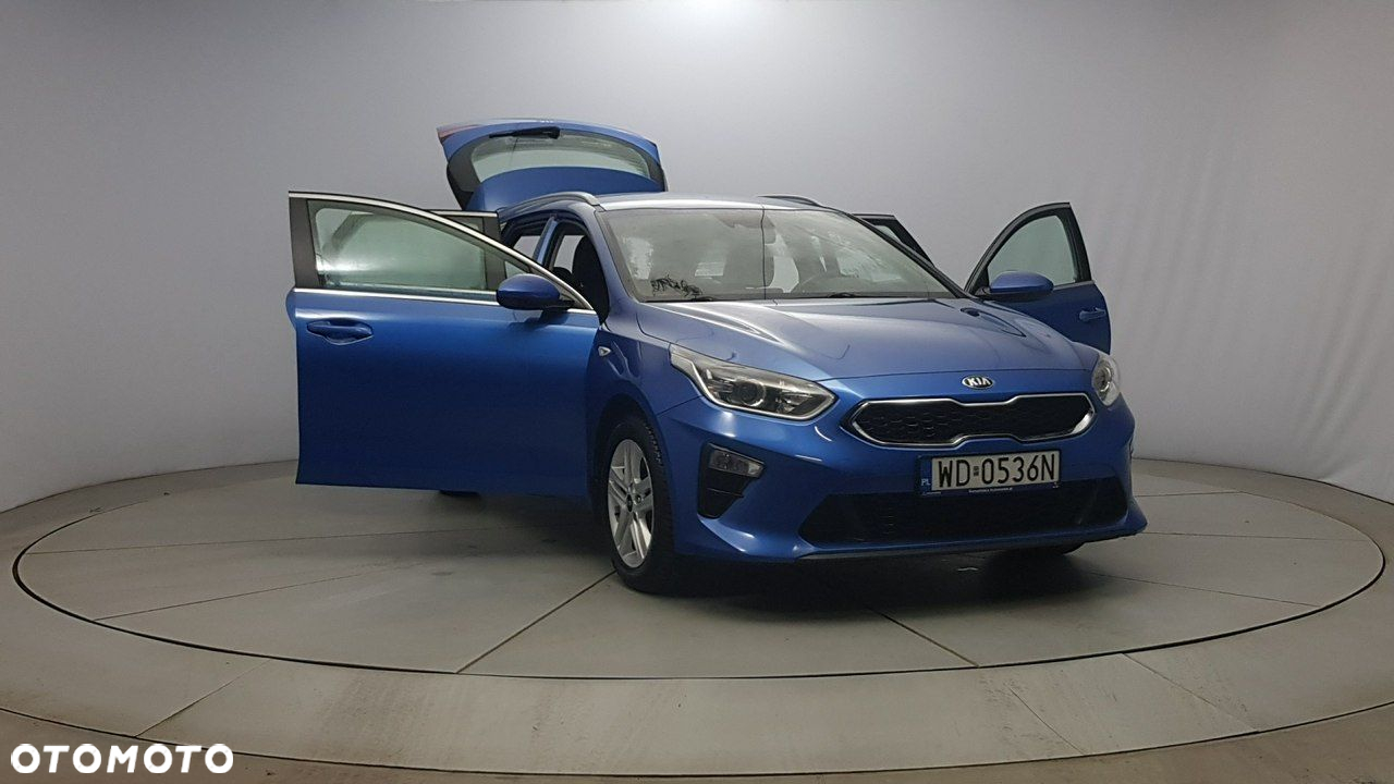 Kia Ceed - 9