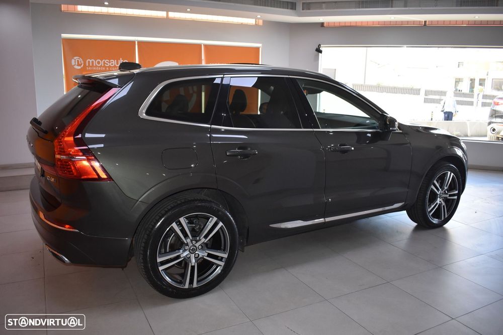 Volvo XC 60 2.0 D4 Inscription AWD Geartronic - 12