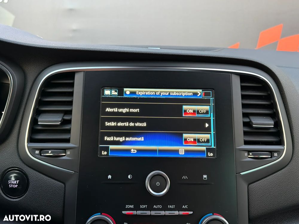 Renault Megane TCe 140 GPF BOSE EDITION - 28