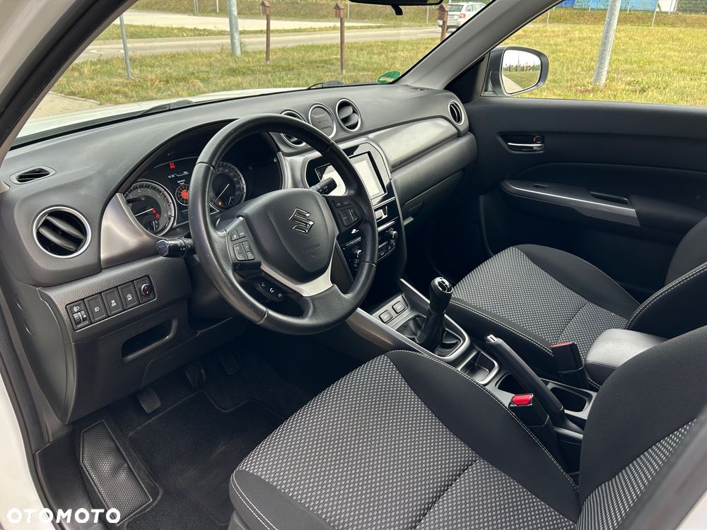 Suzuki Vitara 1.0 Boosterjet Comfort 2WD - 14