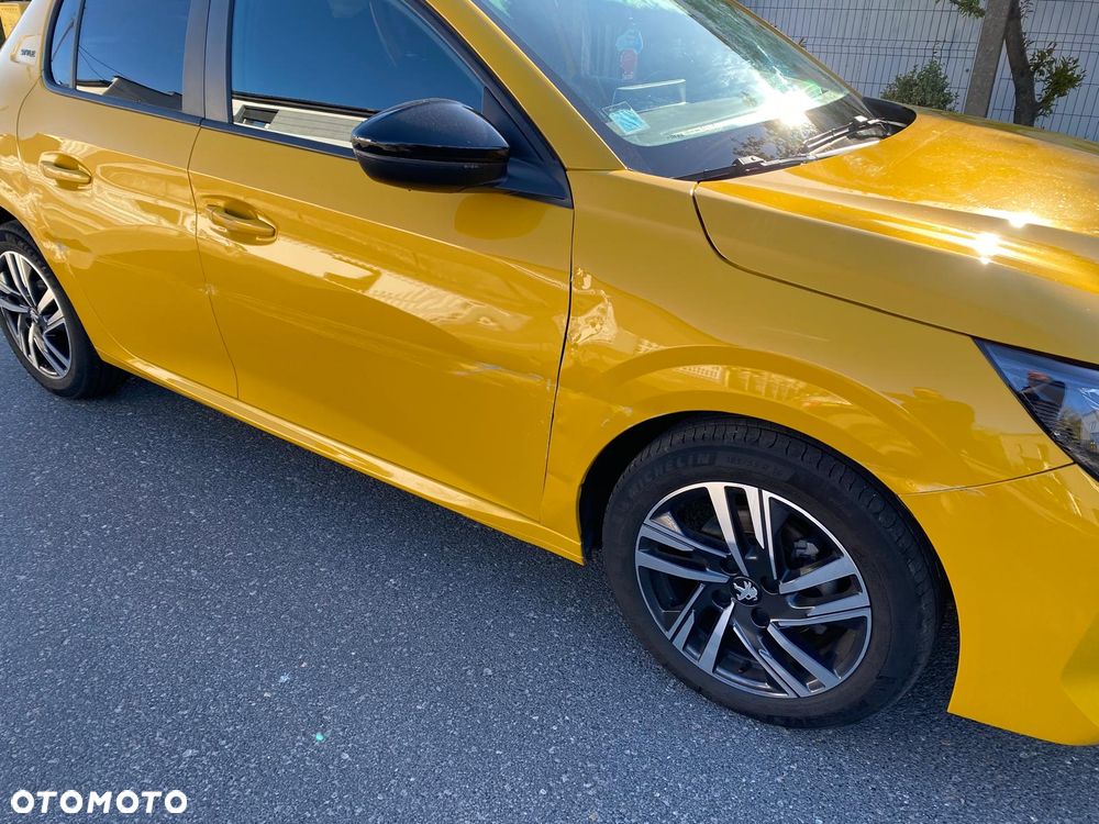 Peugeot 208 PureTech 75 Allure - 29