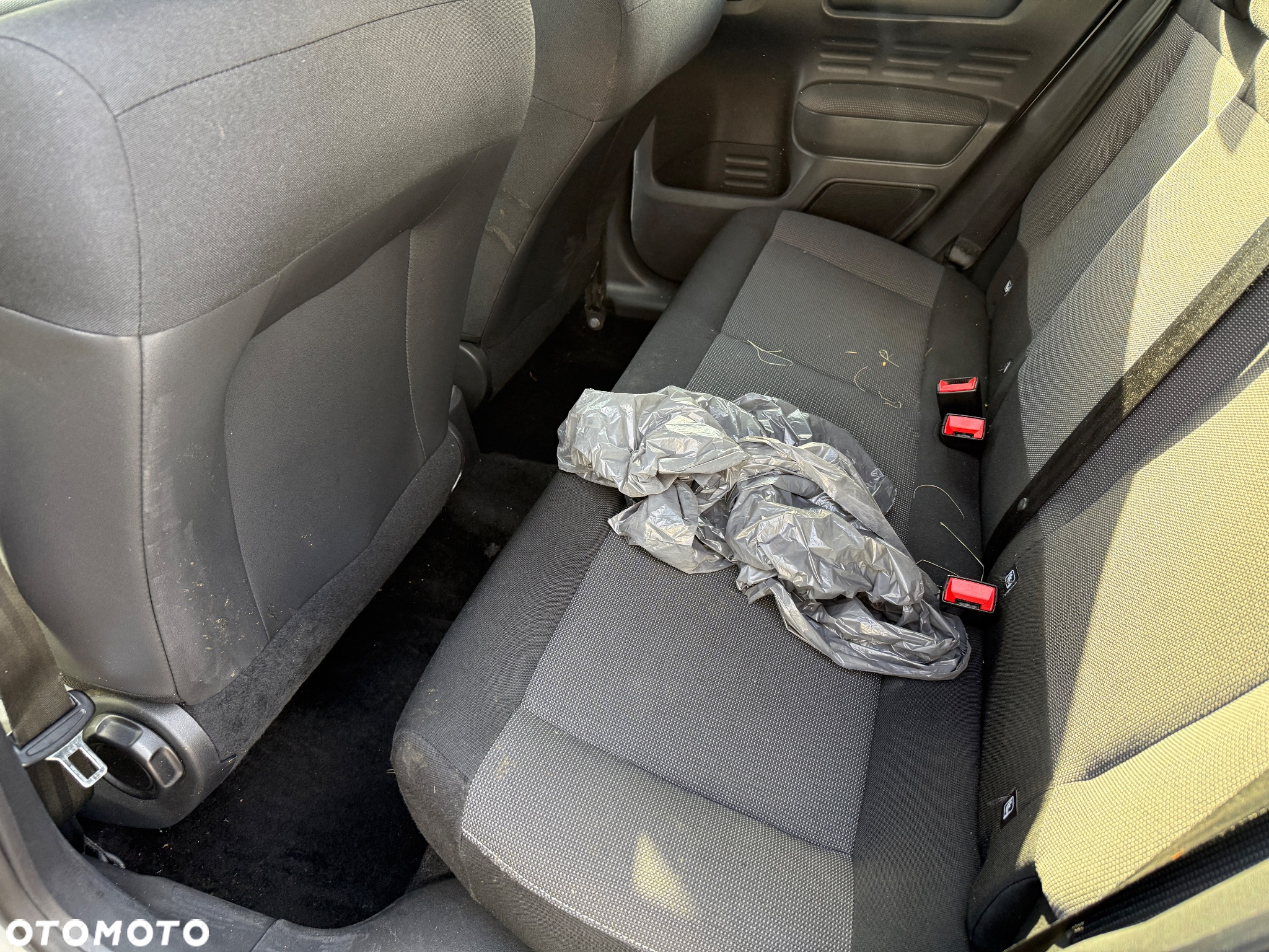 Citroën C4 Cactus 1.2 PureTech Live - 32