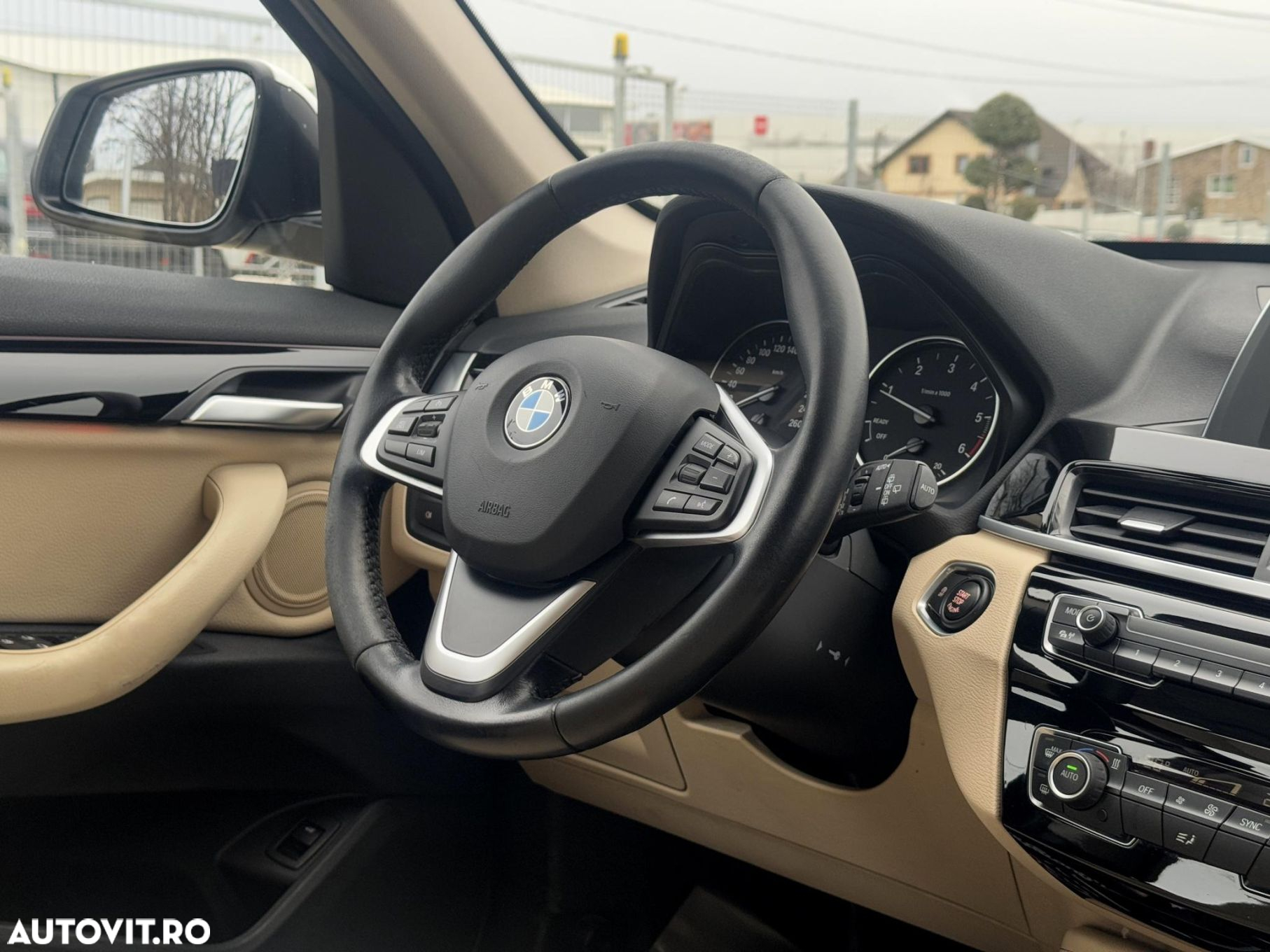 BMW X1 xDrive20d xLine - 8