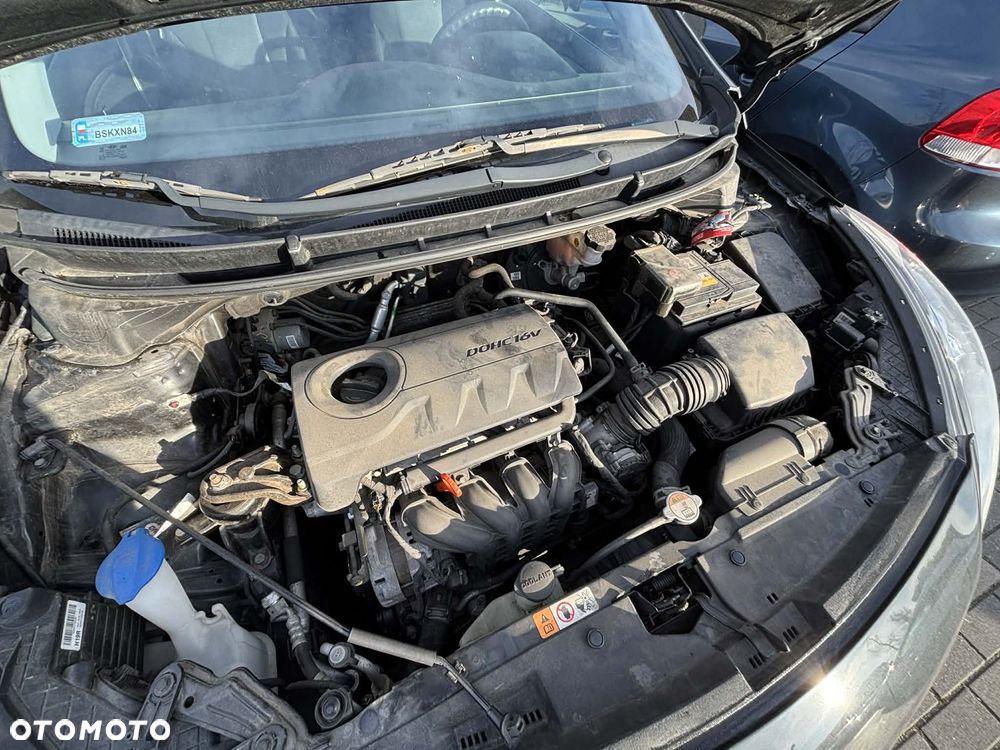 Hyundai i30 1.4 Classic + - 13